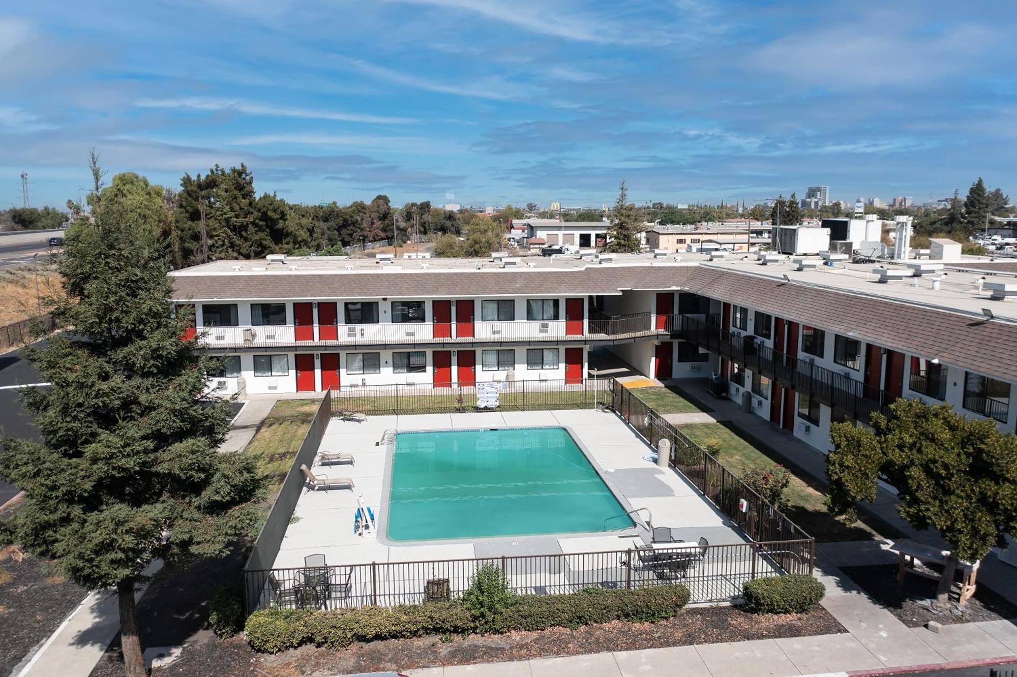 Econo Lodge Stockton Near I-5 Fairgrounds Zewnętrze zdjęcie